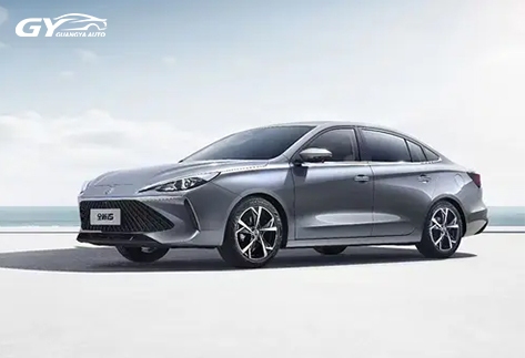 Roewe-i5-17
